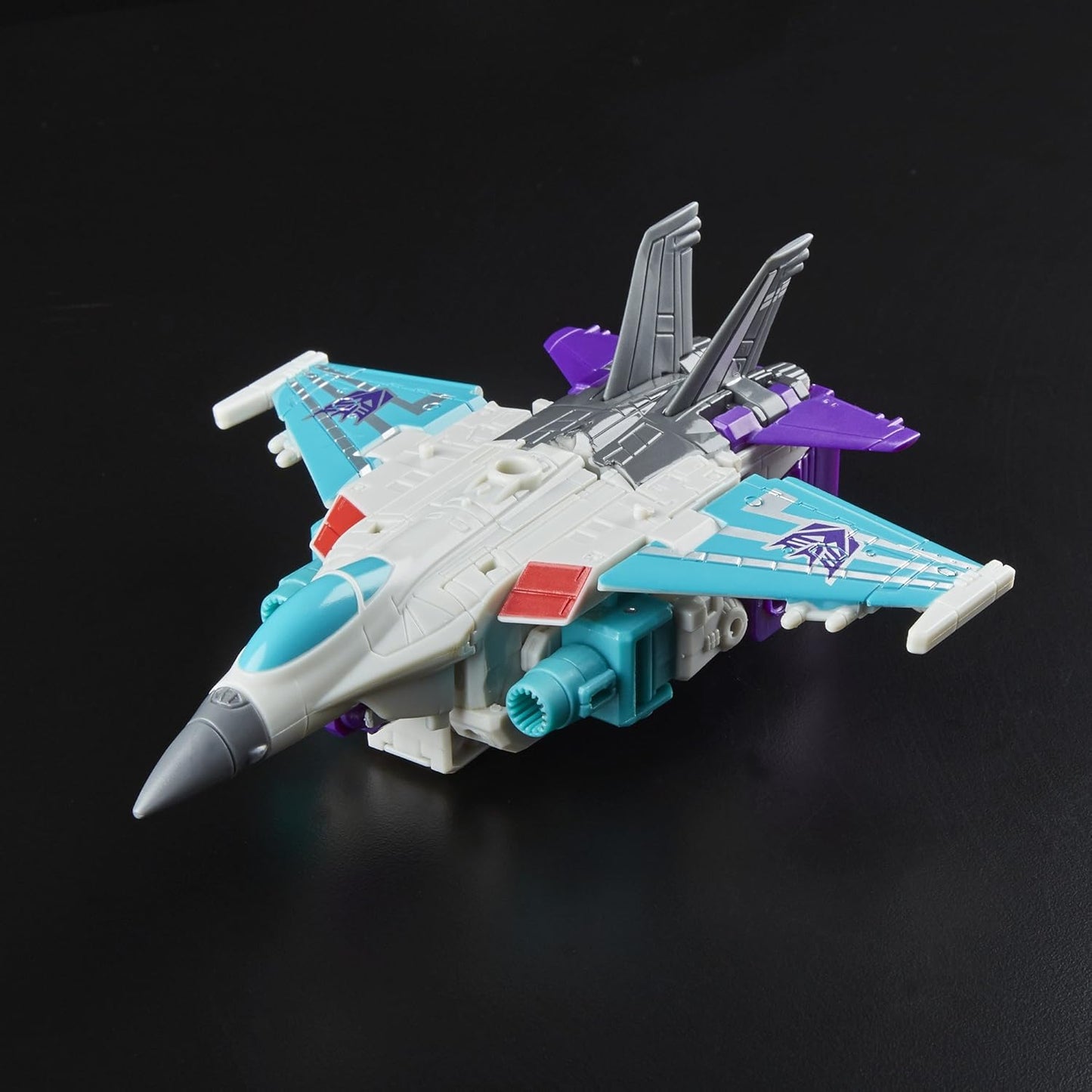 Transformers Generations Power of the Primes Autobot Dreadwind Action Figure